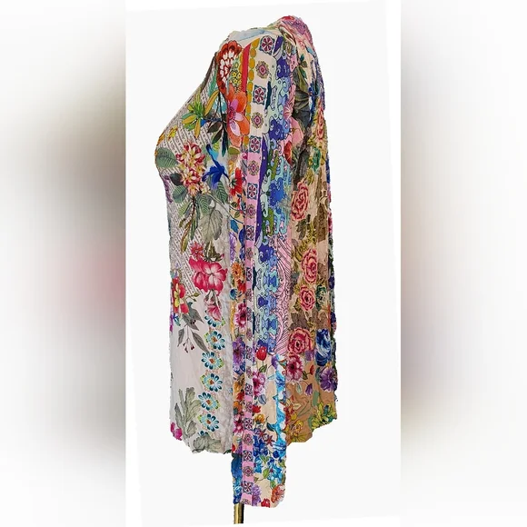 Johnny Was Dreamer Favorite Vee Swing Tee Shirt Top Long Sleeve Floral XS - Picture 3 of 7